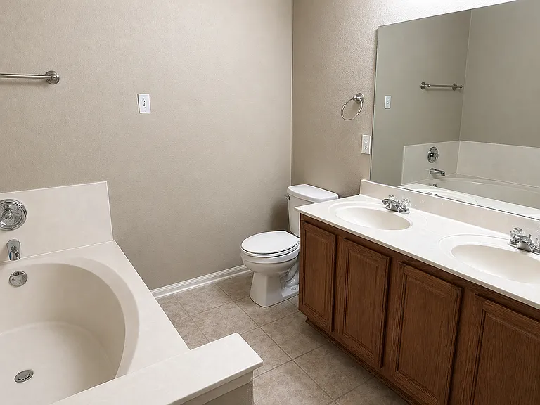2402 Riley Dr — Photo 11