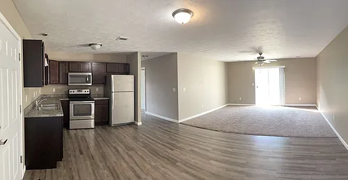 408 W Barker Pl Photo 1