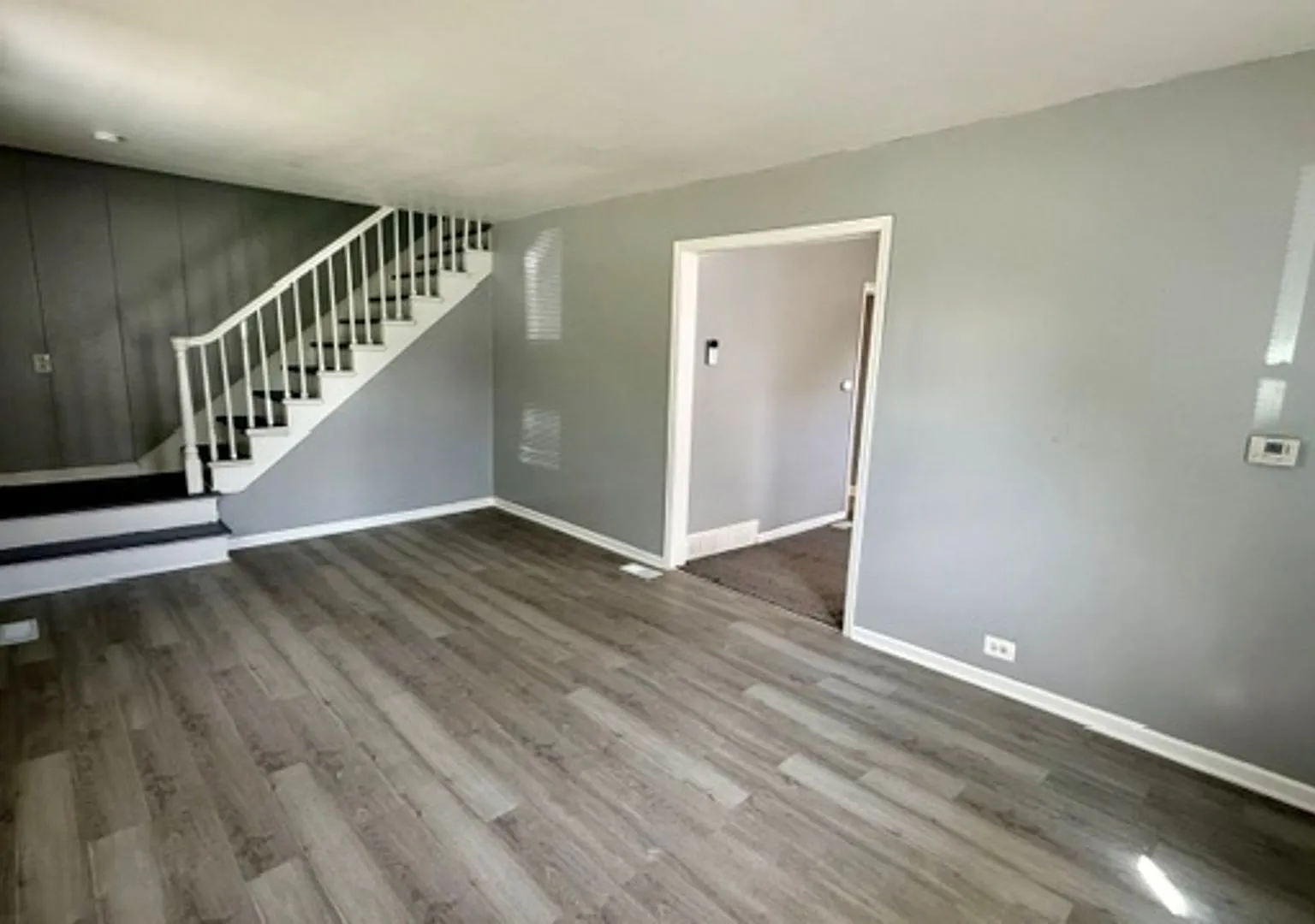 2 bed, 1.0 bath, 900 sqft, $1,250 — Photo 4