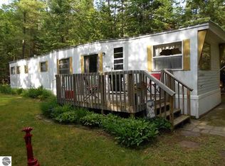 4208 Miller Rd, Sterling, MI 48659