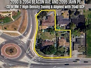 2095 Jahn Pl, Sidney, BC V8L4T3