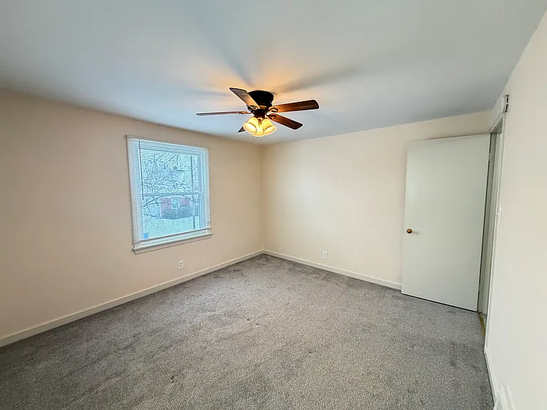 48 Layton Ave #2 — Photo 17