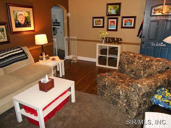 5th image of 2309 Woodlawn Ave
