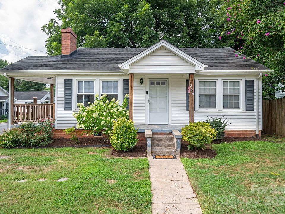 1st image of 206 Sacco St