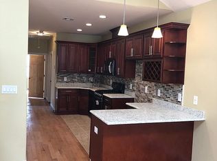 53 Bayview Ave, Jersey City, NJ 07305