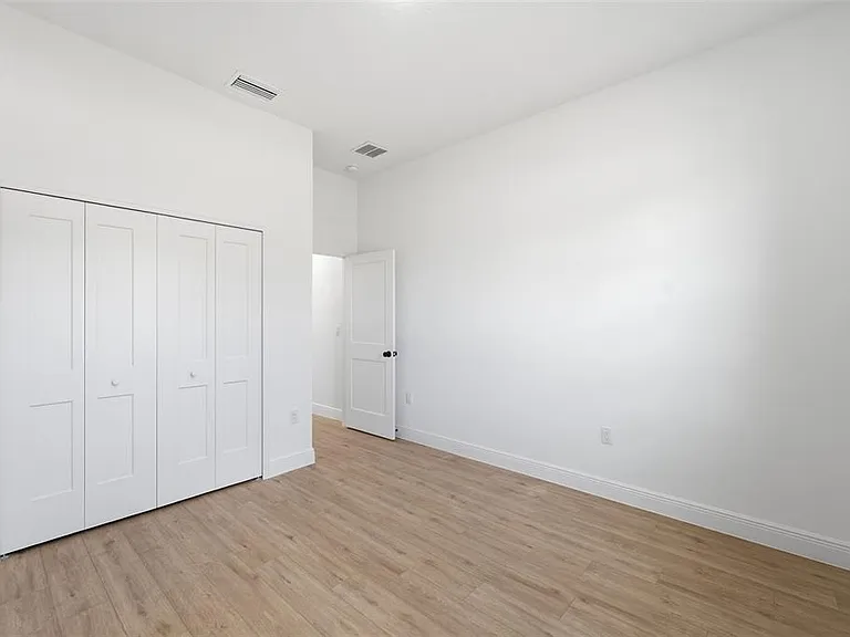 2652 W Paragon Ln — Photo 31