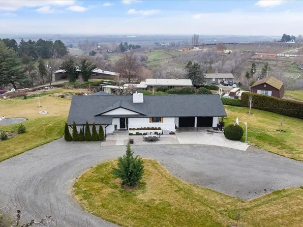 1664 S Euclid Rd, Grandview, WA 98930