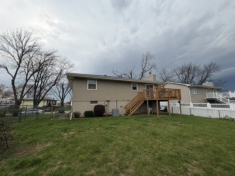 13908 Meadow Ridge Rd — Photo 9