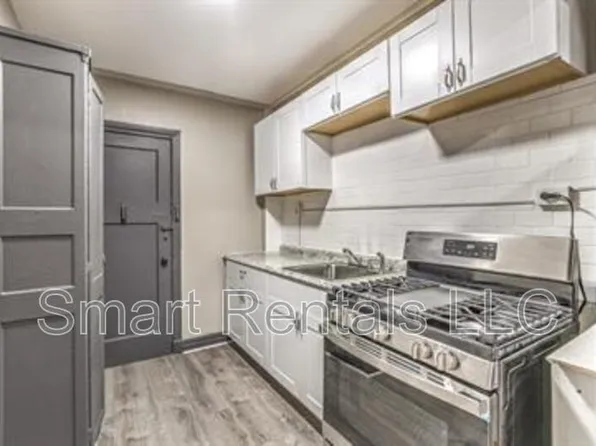 807 Clara Ave, Saint Louis, MO