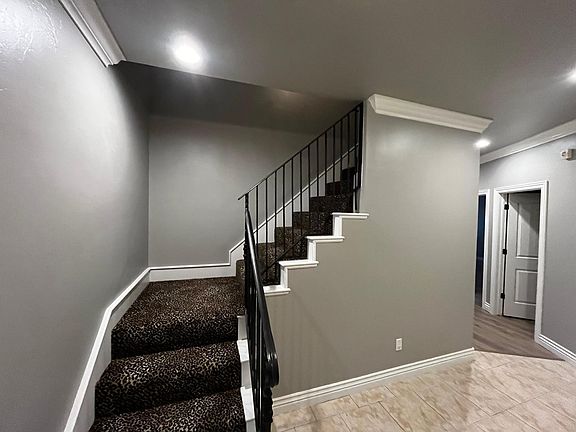 4th image of 4508 Olde Village Cir
