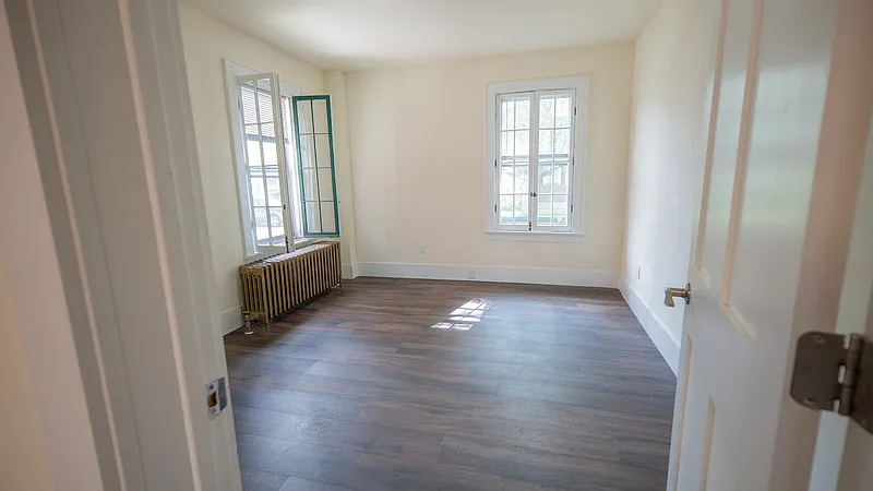 2 bed, 1.0 bath, $2,400 — Photo 4