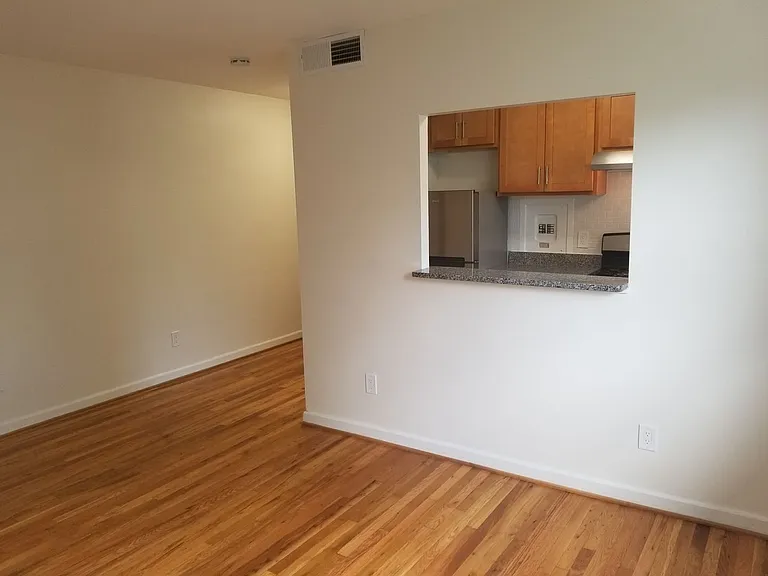 1215 N Quinn Street — Photo 29