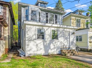 129 N Pine Ave, Albany, NY 12203