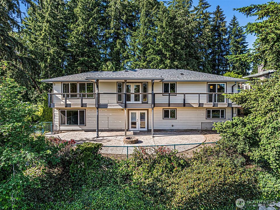 1st image of 10203 45th Street E