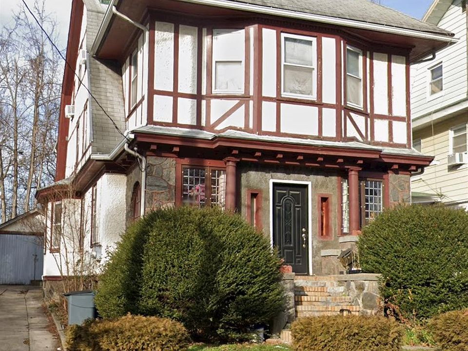 2nd image of 316 Langdon Avenue