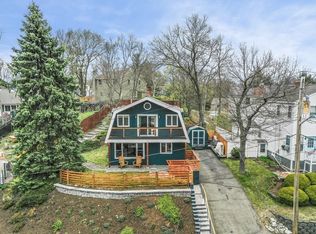 12 Edgehill Rd, Saugus, MA 01906