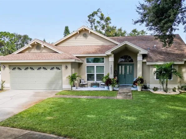 1650 WINNERS CIRCLE, TARPON SPRINGS, FL 34689