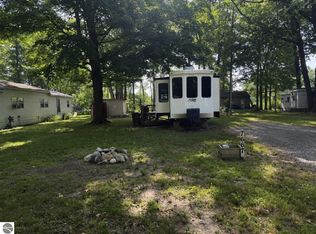 7667 Windoga Lake Dr, Weidman, MI 48893