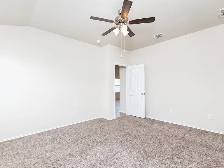 2516 Bargello St — Photo 25