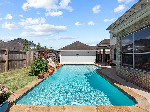 2nd image of 7719 New Forest Ln