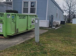 18 Longfellow Rd, North Brunswick, NJ 08902