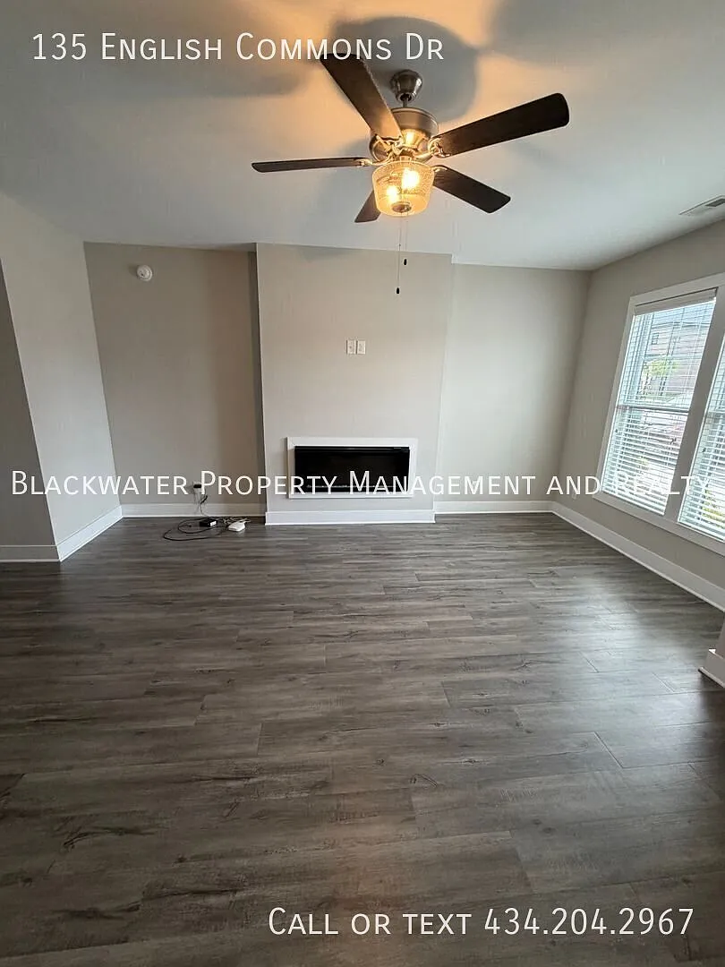 2 bed, 2.5 bath, $1,595 — Photo 4