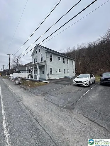 576 Slateford Rd Photo 1