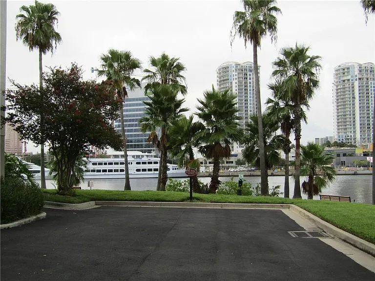713 Cruise View Dr — Photo 27