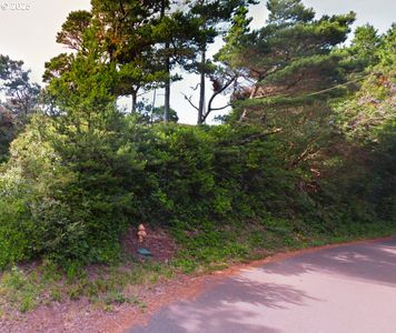 88586 6th Ave, Florence, OR, 97439