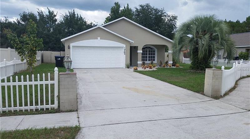 1st image of 10465 Coconut Grove Ln