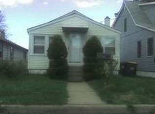 284 Shoreland Cir, Laurence Harbor, NJ