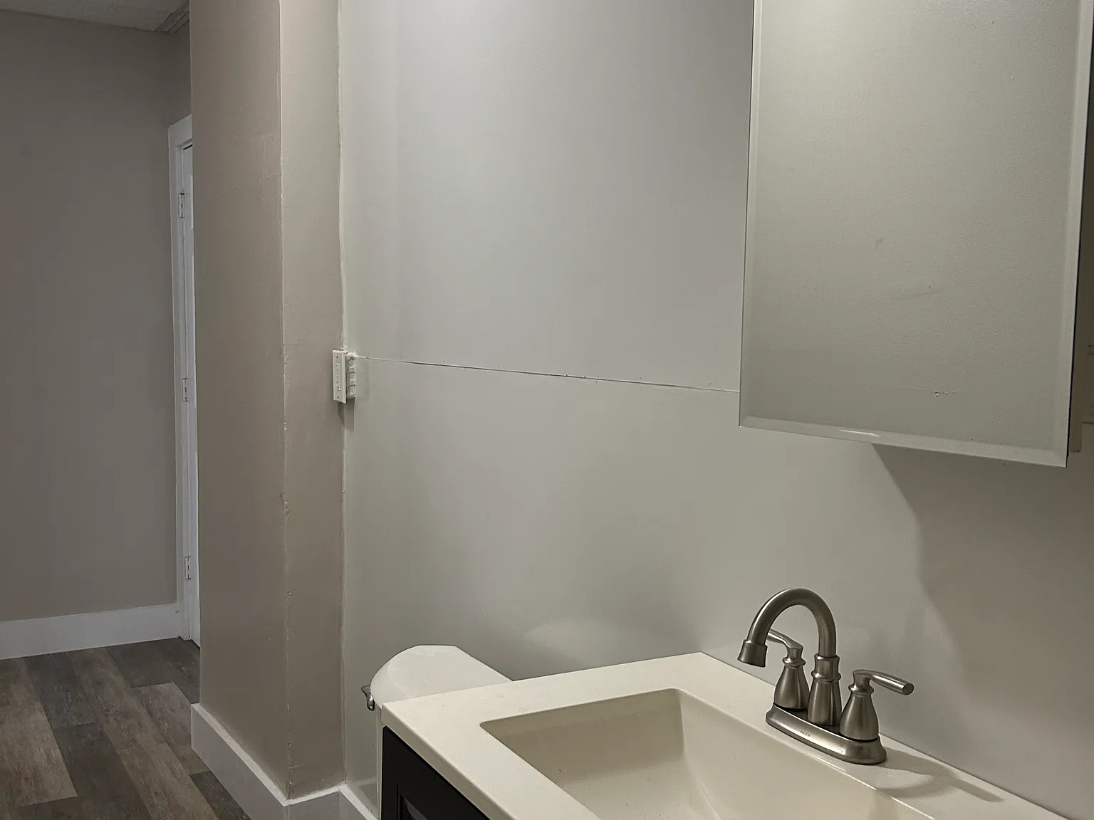 Studio, $750 — Photo 3