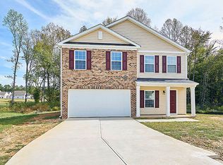 4548 Chippenham Rd, Rocky Mount, NC 27804