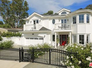 11911 Saltair Ter, Los Angeles, CA 90049