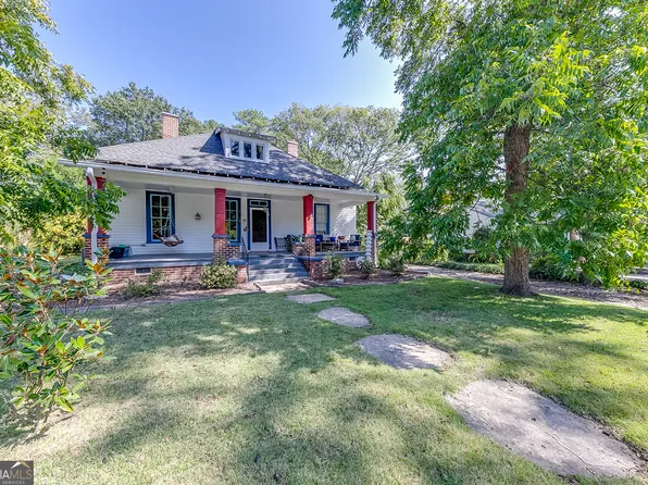 11 W Kimball St, Winder, GA 30680