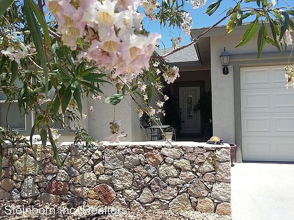3rd image of 5819 Manchester Dr