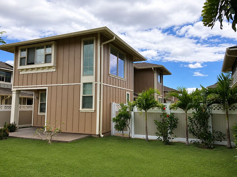 1st image of 614 Hoe Kawele Ln