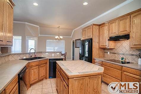 4th image of 2733 Comanche Moon Dr