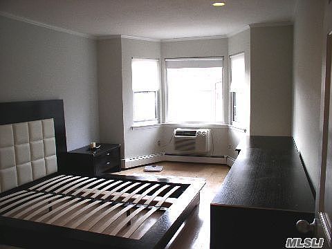 2nd image of 1235 Robin Ln #1