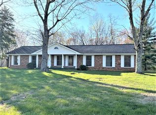 619 Hardys Chapel Rd, Livingston, TN 38570