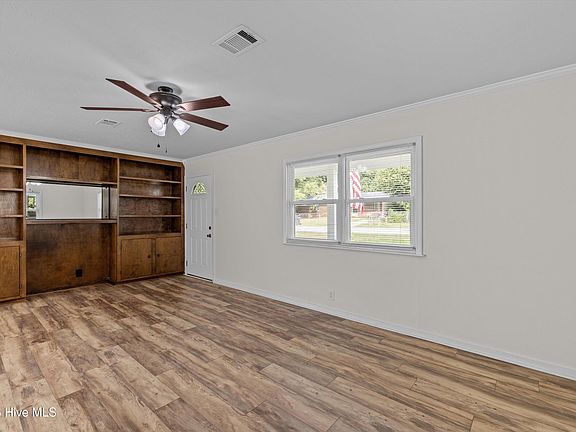 4th image of 3522 Redd Drive