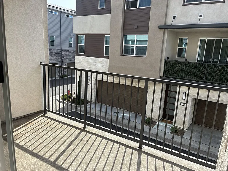 3512 E Indigo Privado — Photo 16