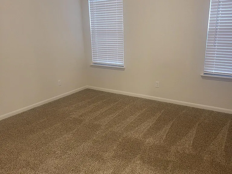 13838 Enzo Gate — Photo 28