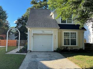 202 Trevor Trce, Yorktown, VA 23692