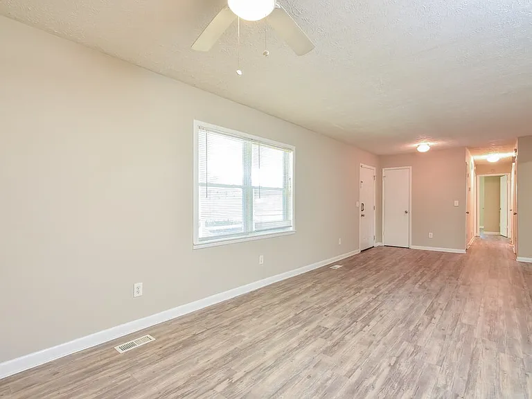 4624 Elm Ridge Ct — Photo 6