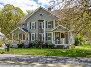 106-108 East St, Easthampton, MA 01027