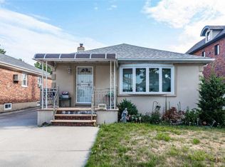 157-47 23rd Ave, Whitestone, NY 11357