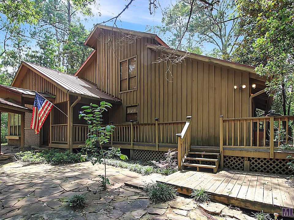 1st image of 3042 Louisiana Ln