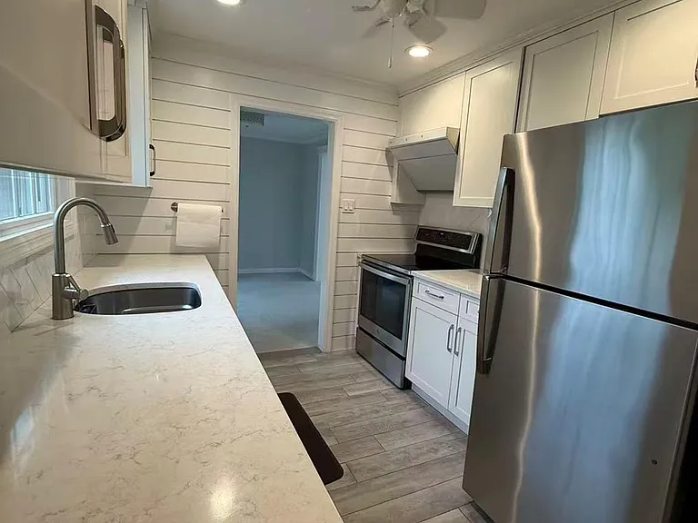 60 Highland Ave — Photo 8