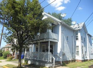 12 Clinton Ave, Middletown, CT 06457